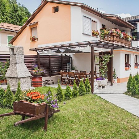 Gotar Apartment With Garden Kobarid Zewnętrze zdjęcie